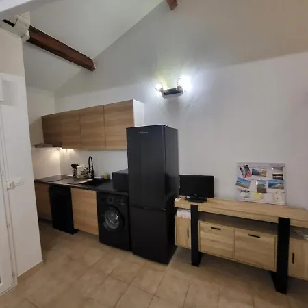 Maisonnette Mail Rochelongue Location Samedi Au Samedi Дом отдыха