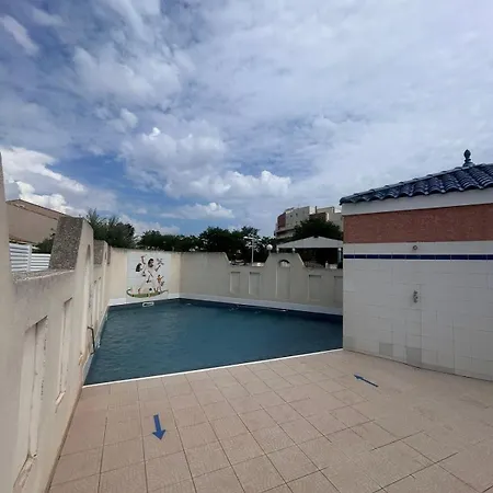 Maisonnette Mail Rochelongue Location Samedi Au Samedi Дом отдыха Агд